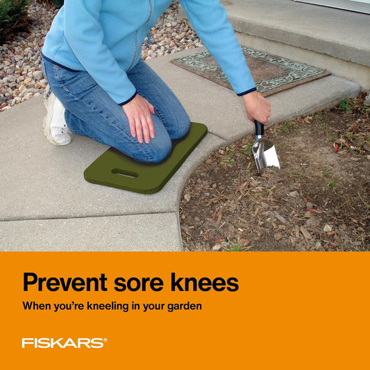 Fiskars Garden Kneeling Pad, 11" x 18" Lightweight and Thick EVA Foam Knee Cushion with Handle for Gardening, Cleaning, or Construction - Moisture and Rip Resistant, Gardening Supplies, Green