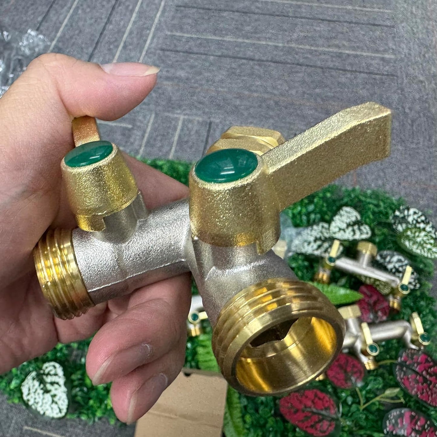 Garden Hose splitter, Heavy Duty Solid Brass Y splitter, Rust Resistant Two-Way Faucet splitter, Frost Resistant Outdoor Hose splitter,Brass Nickel,Extended Metal Handle Valve