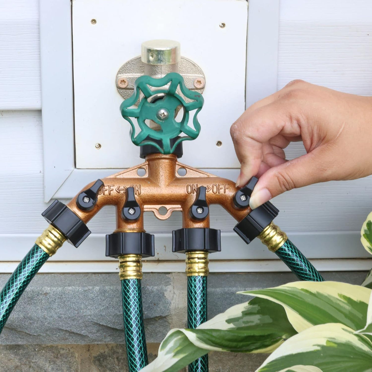 65077-AMZ 4 Way Heavy Duty Metal Garden Hose Splitter, Hose Spigot Adapter with 5 Leak-Free Washers, Brass Hose Bib Splitter