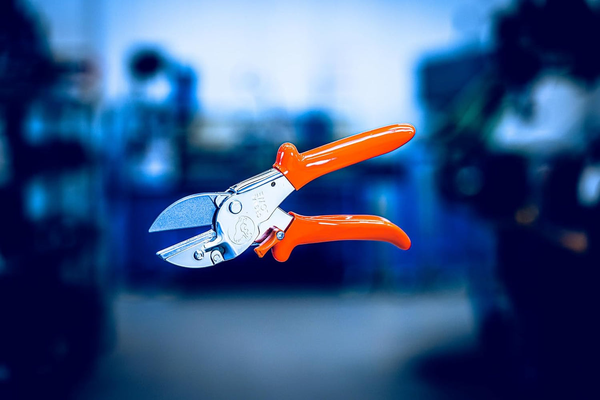 Pro Universal Anvil Shears 1.105 with Steel Blade | 1.5 inch Cutting Length | Versatile Shears for use in Industry & Crafts | For Wood, Plastic, Rubber, Leather, Metal | Made in Germany