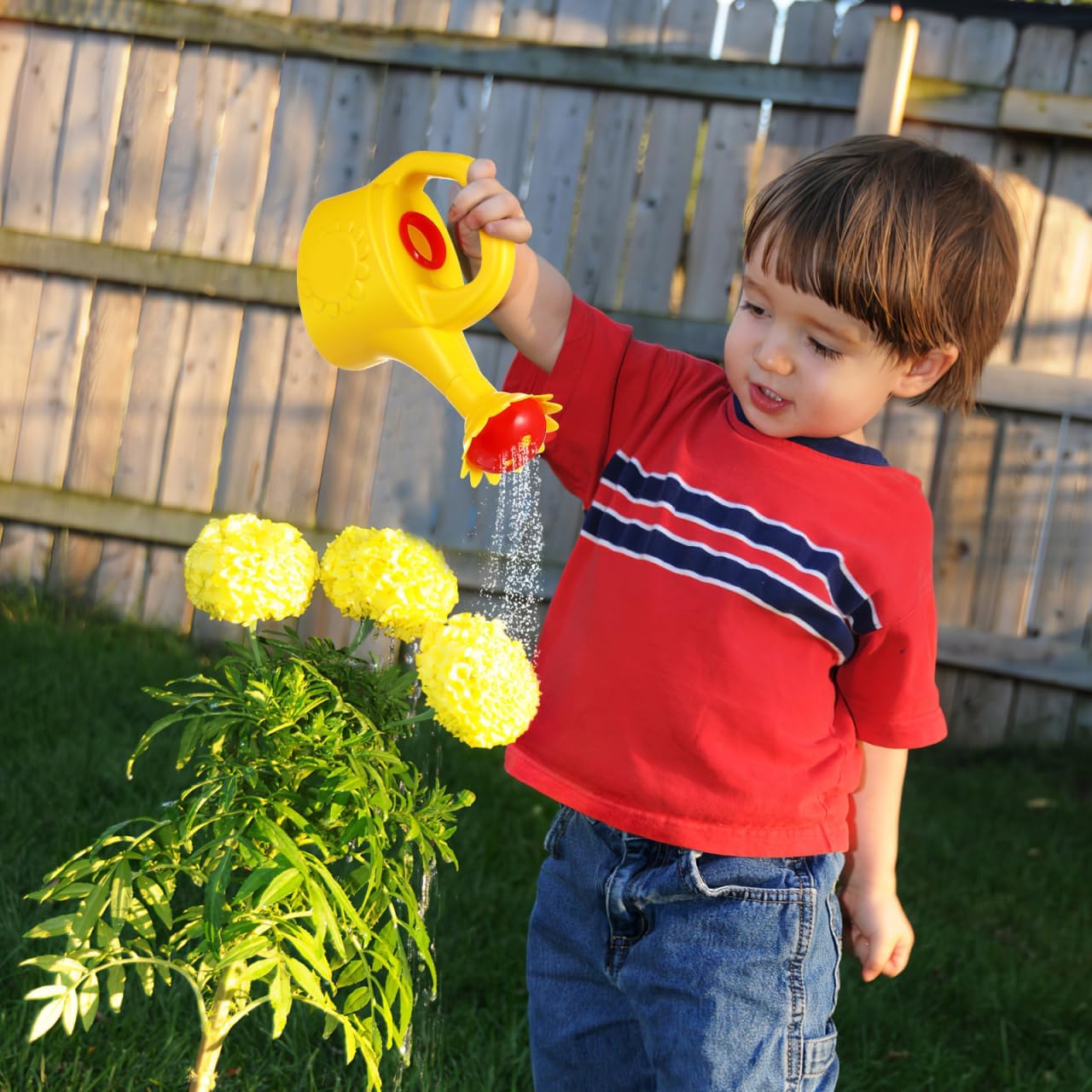 Toddler Watering Can, 2PCS Plastic Chicken Watering Cans, Garden Flower Water Pot for Spring Summer Outdoor, Bath, Beach Sand, for Home School Playhouse Fun (Random Color)