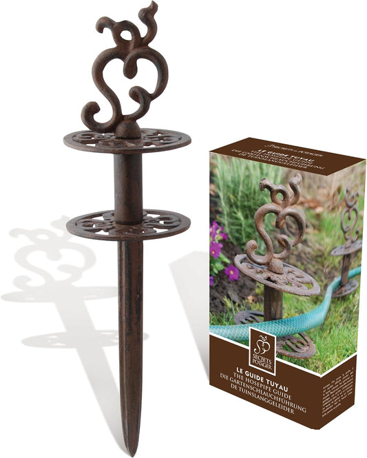 Esschert Design W8402 Hose Guide - Rusted Finish