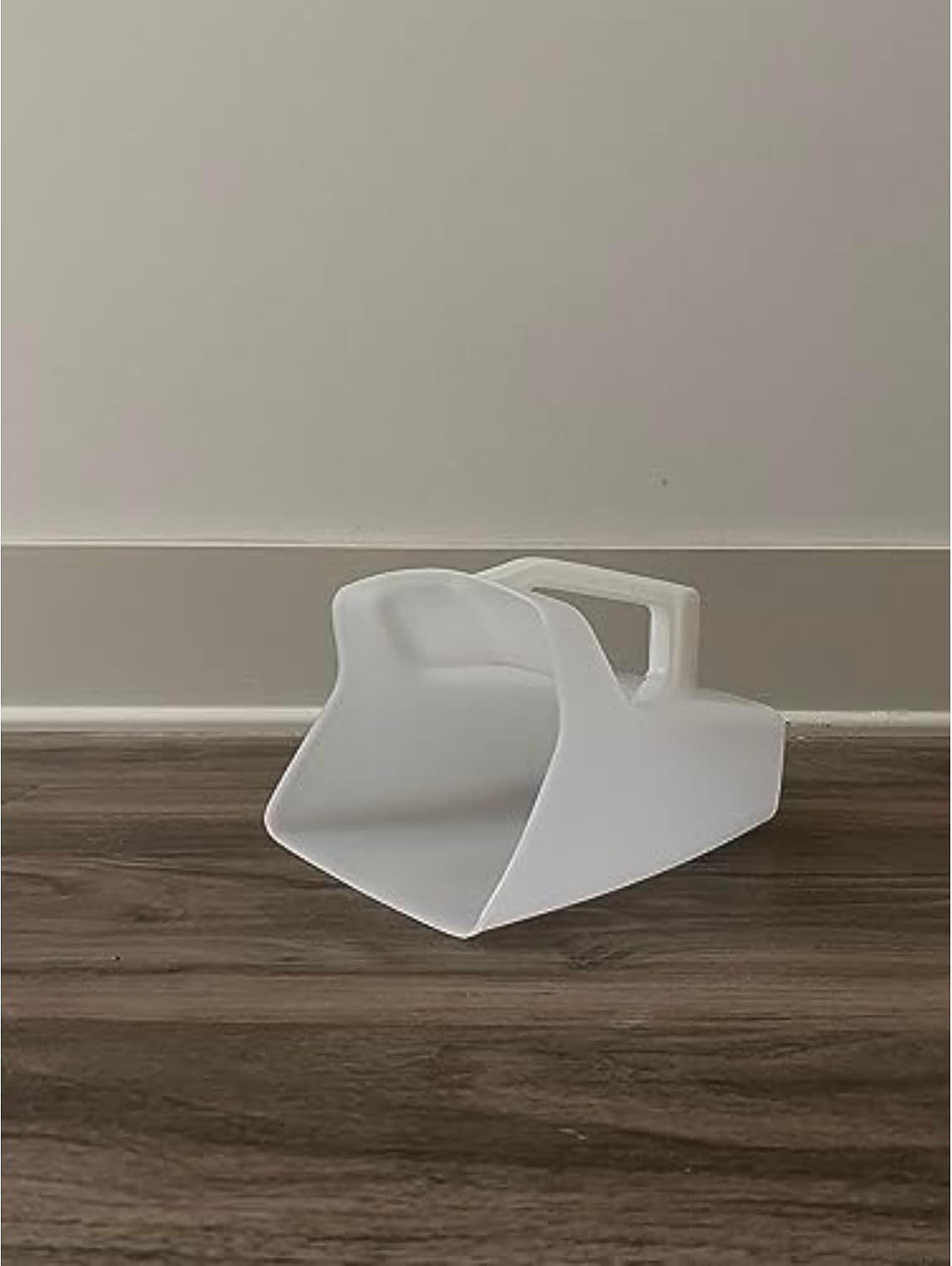Food Service Utility Scoop, 64-Ounce, White, for Ice/Bar and Ingredient Use in Restaurant/Kitchen