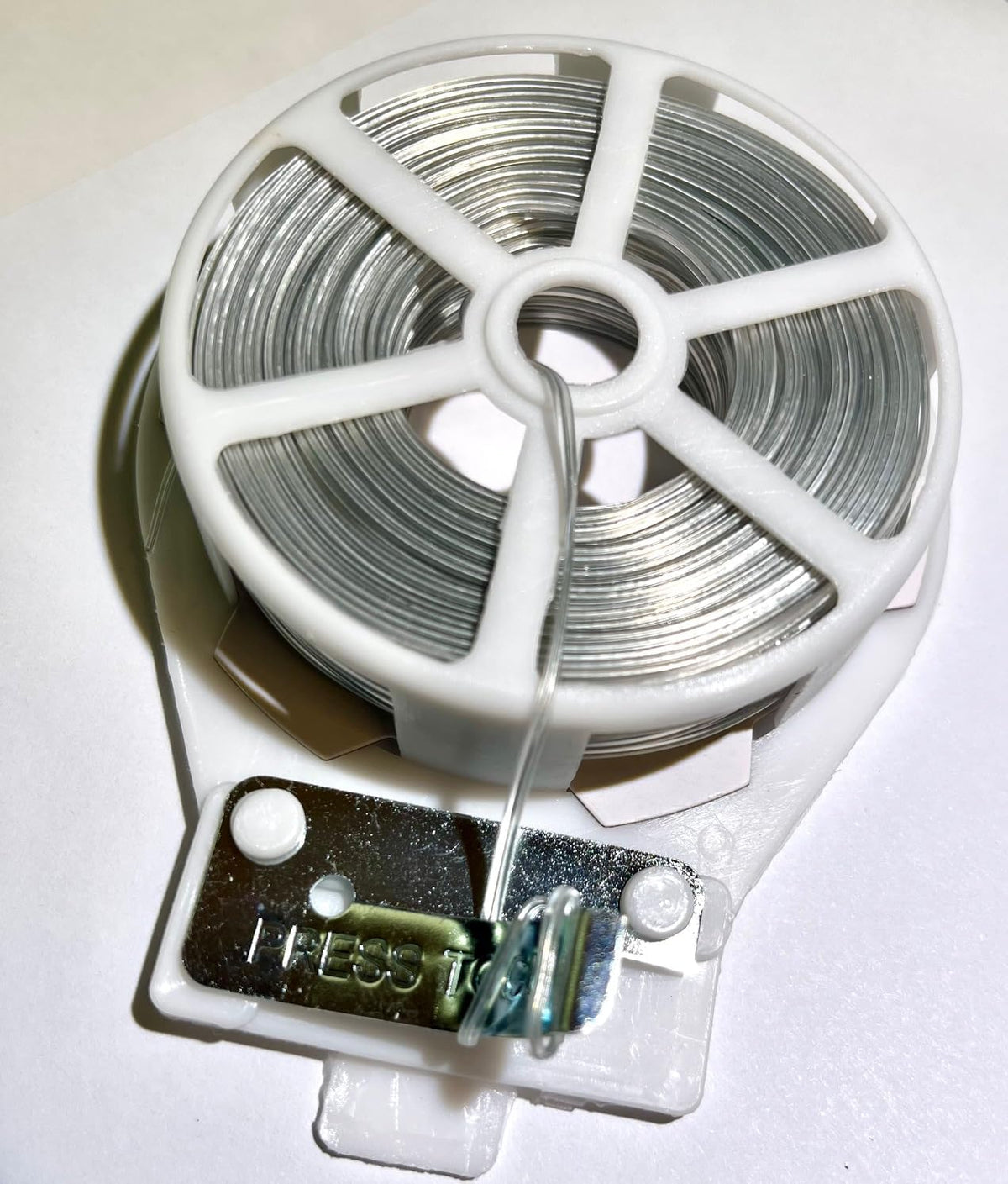 100ft (30m) Plastic Oval Twist Tie Spool with Cutter (Clear -1pc)