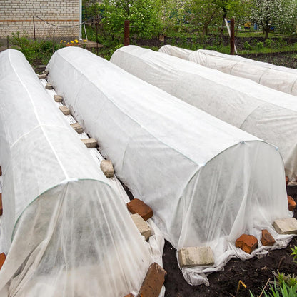 30 x 10 Ft Plant Sun Protection Cloth, Non-Woven Garden Plant Shade Cloth