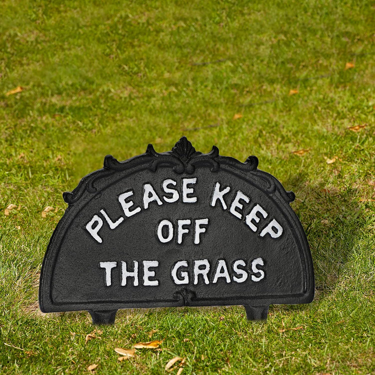 Pack of 2 Cast Iron Please Keep Off The Grass Yard Sign Stake
