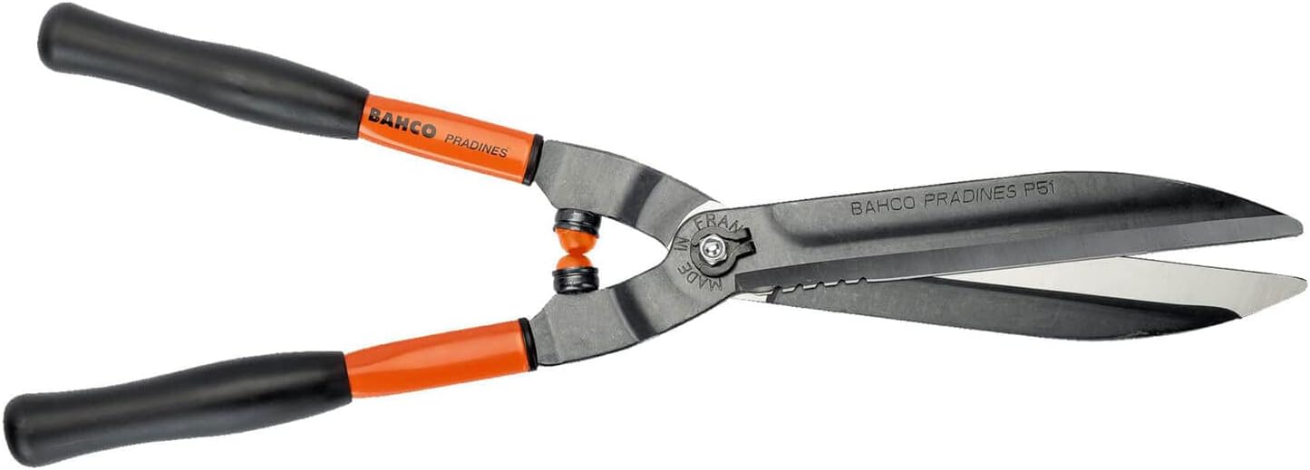 Hedge Shear with Serrated Edge
