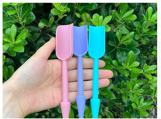 3 Pcs Garden Shovel Scoop Double - Purpose Plant Shovel Multi - Functional Plastic Garden Shovel Color Green Plants Potted Soil Loosening Tools