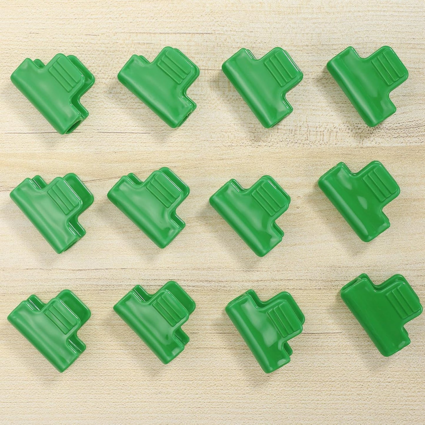 12PCS Plastic Greenhouse Clips for Tarp, Film, Netting, Garden Hoops, Row Covers, Shelters, Banner Frame (Green)