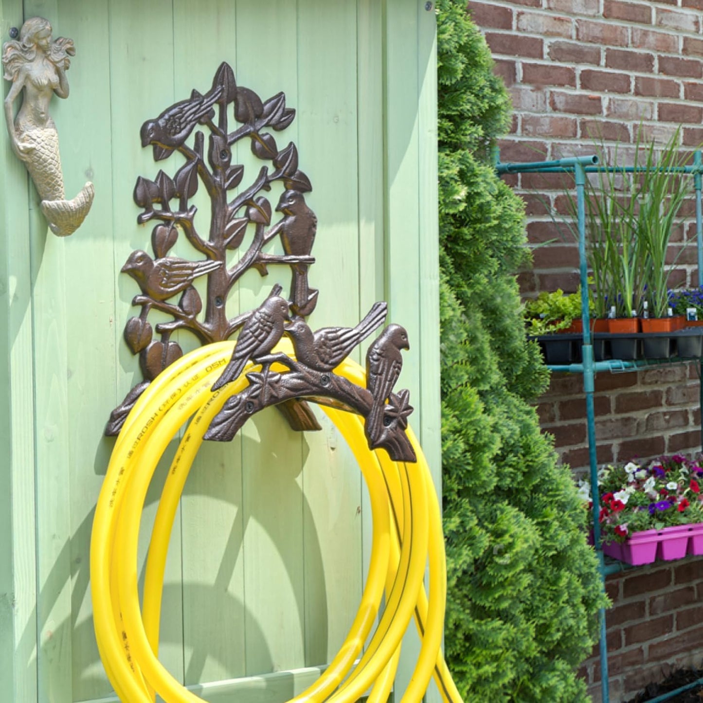 Heavy Duty Cast Iron Hose Holder, Garden & Yard Decorative Wall Mounted Hose Butler, Water Pipe Holds, Rack, Hanger, Antique Wall Decorations
