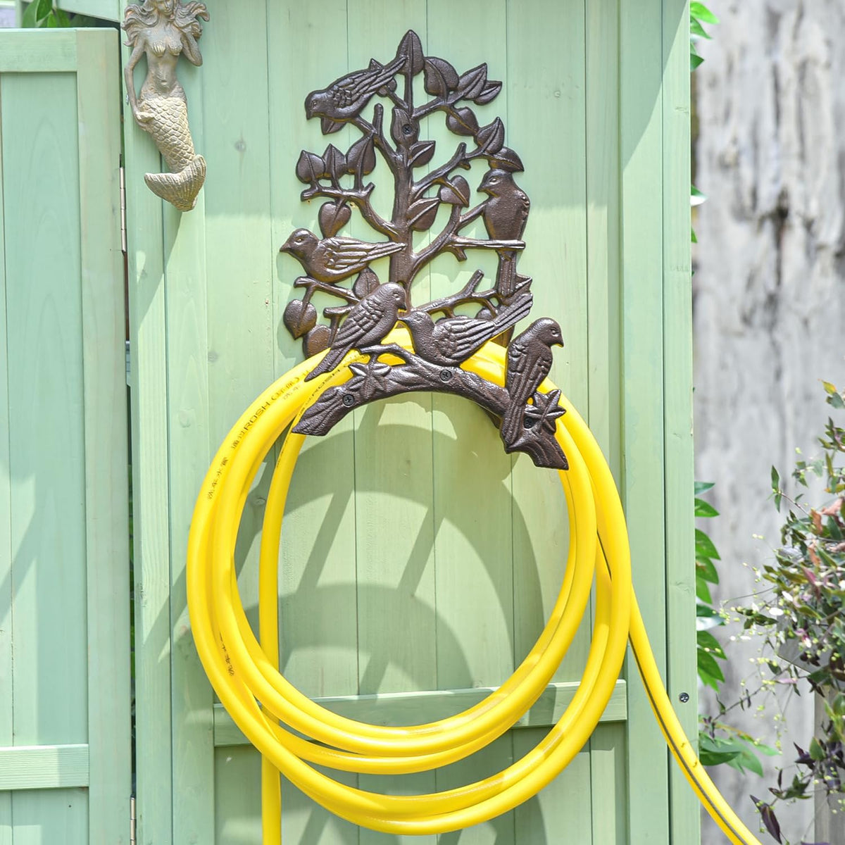 Heavy Duty Cast Iron Hose Holder, Garden & Yard Decorative Wall Mounted Hose Butler, Water Pipe Holds, Rack, Hanger, Antique Wall Decorations