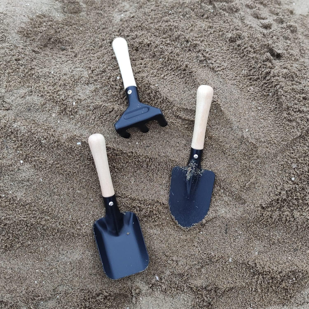 7PCS Kids Gardening Tools, Long Shovel, Rake for Leaves, Spade, Hoe, Steel Heads & Real Wood Handle, Yard Tools for Children Toddlers Gifts
