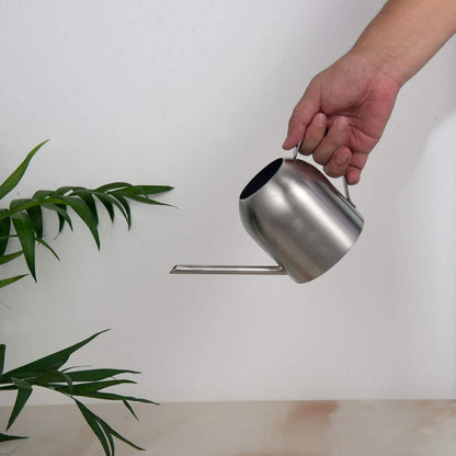Stainless Steel Watering Can, Small Modern Style Watering Pot, 15oz/450ml Plant Watering Can with Long Spout to Prevent Spillage, Perfect for Outdoor and Indoor Plants (Copper)