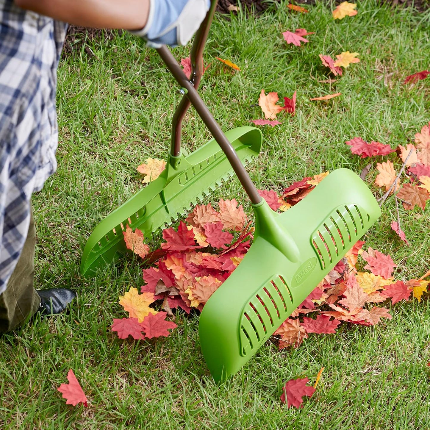 Leaf Grabber Rake with Long Handle & Cushioned Grip for Leaves, Lawn Clippings, Twigs, Yard Waste