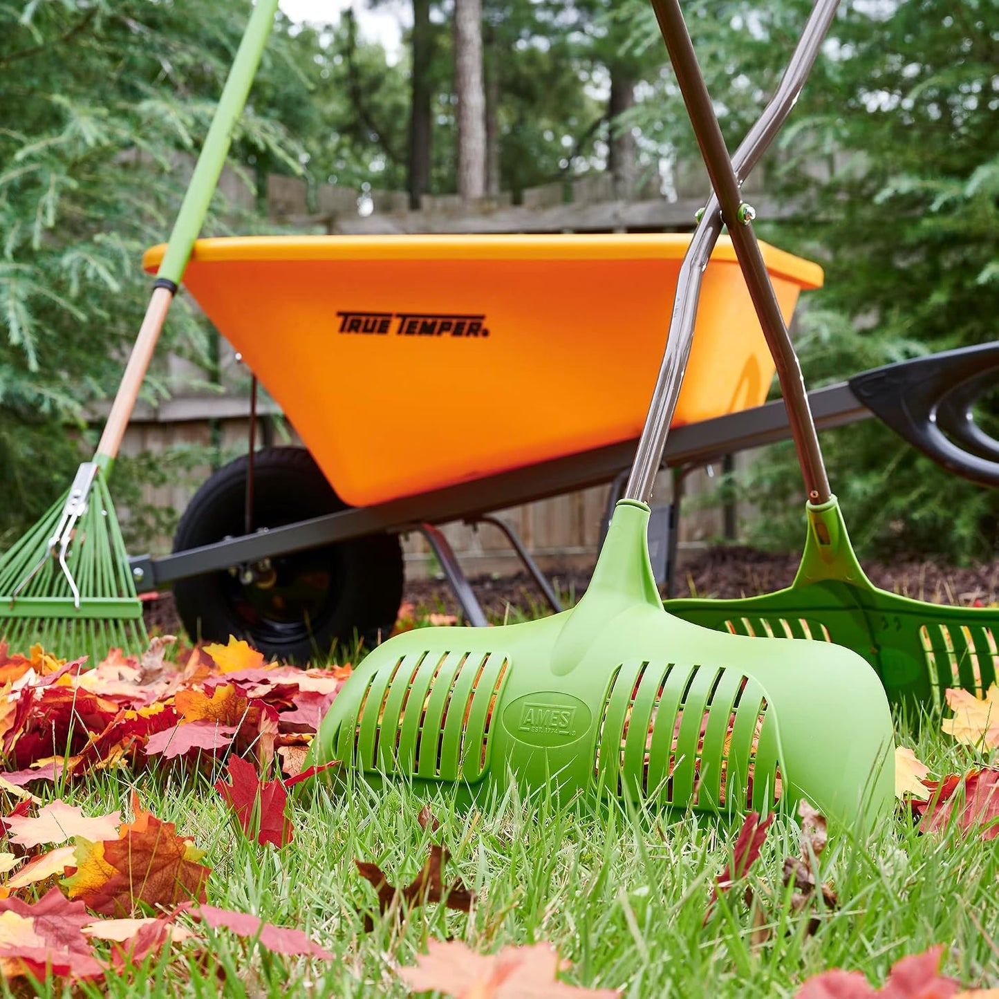 Leaf Grabber Rake with Long Handle & Cushioned Grip for Leaves, Lawn Clippings, Twigs, Yard Waste