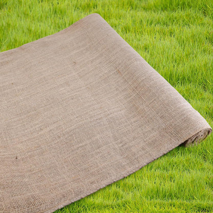 15.7in x19.7ft Natural Burlap Fabric Roll,Gardening Burlap Roll,High Density Jute Material for Winter Plants Tree Cover Protection,Landscaping Wedding Party Decor