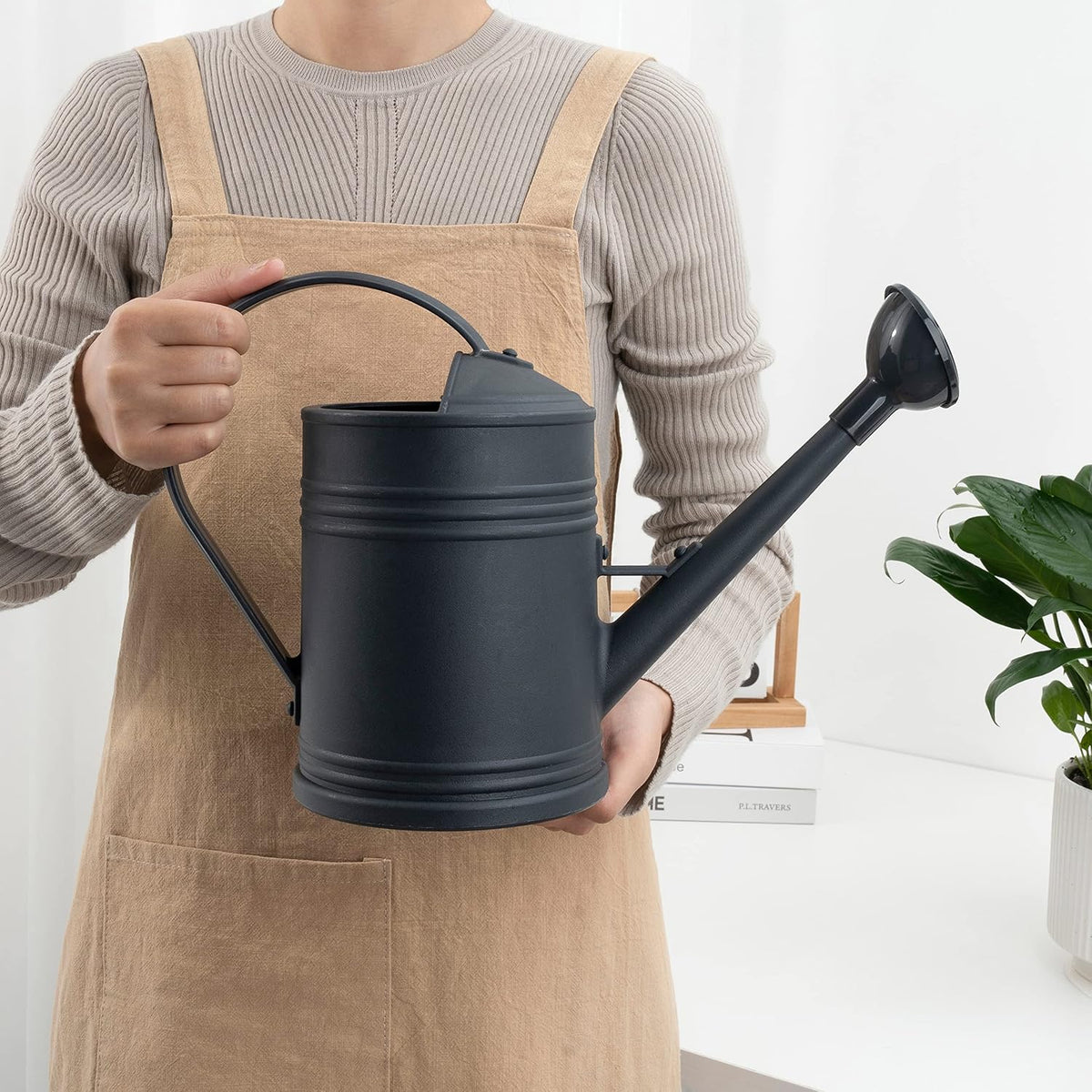Watering Can for Indoor Plants, Flower Watering Can, Plastic Water Can for Plants with Sprinkler Head 68 oz, 1/2 Gallons