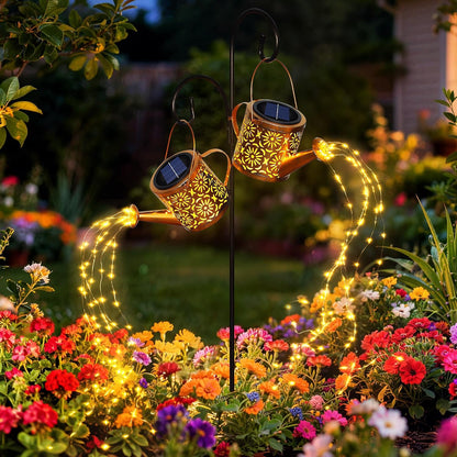 Solar Garden Lights Outdoor Decoration, Metal Solar Watering Can Lights Outdoor Waterproof, Small Patio Light Yard Lawn Pathway Decor, Gardening Gifts for Women Mom Grandma