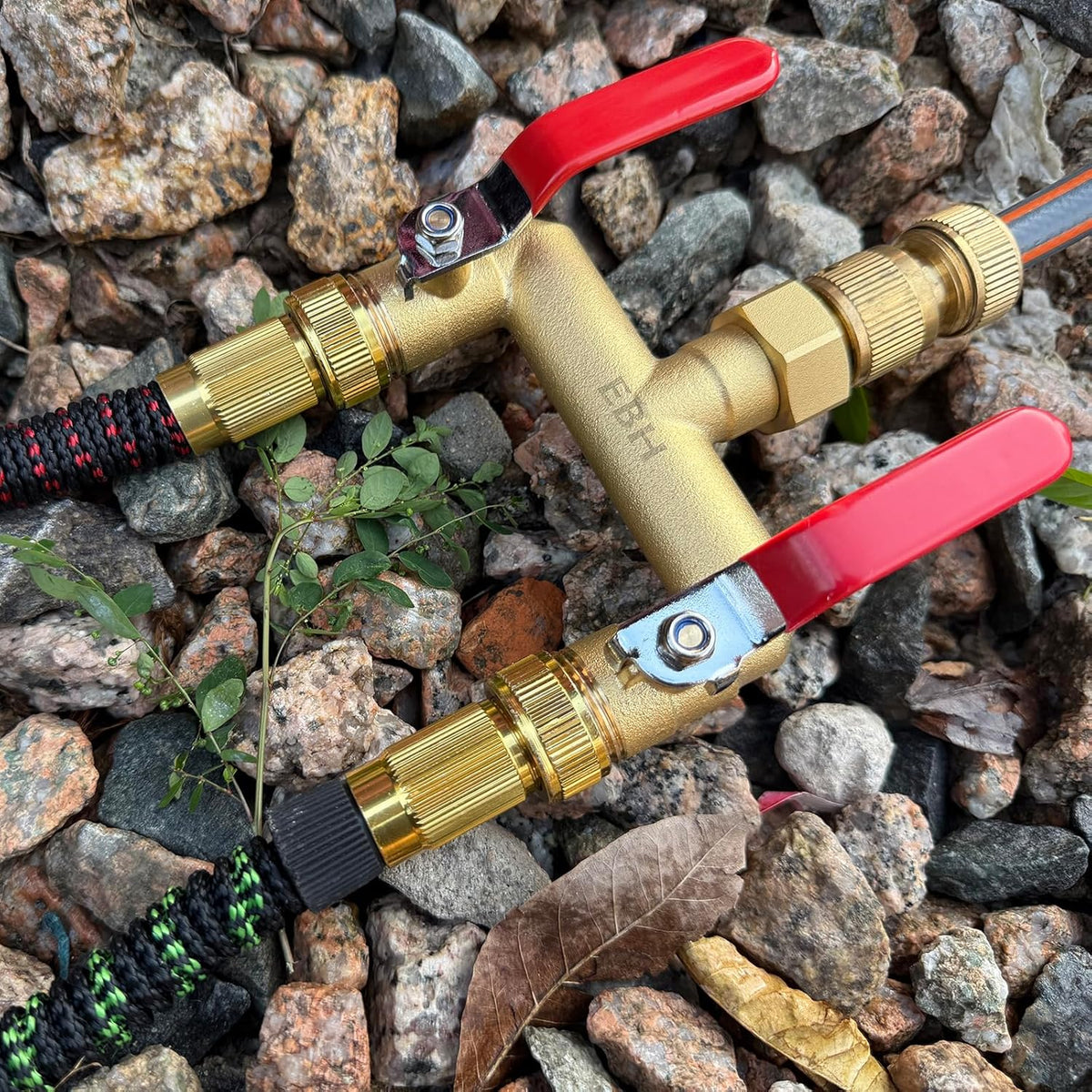 Garden Hose Splitter, 2-Way Full Flow Brass Heavy Duty Outdoor Hose Manifold with Extra Long Handles Shutoff Valves Spigot Adapter- 3/4” GHT Thread