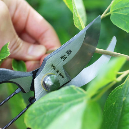 Japanese Pruning Shears for Gardening Heavy Duty 8", Made in JAPAN, Professional Garden Bypass Pruners with Leather Sheath, Hand Forged Japanese Carbon Steel, Black