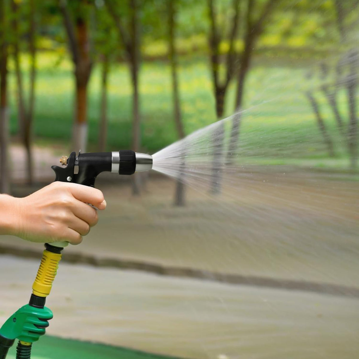 Metal Heavy Duty Water Spray Nozzle with 9 Adjustable Watering Patterns, Garden Hose Nozzle Sprayer for Watering Lawn and Garden,car Washing, Pets.