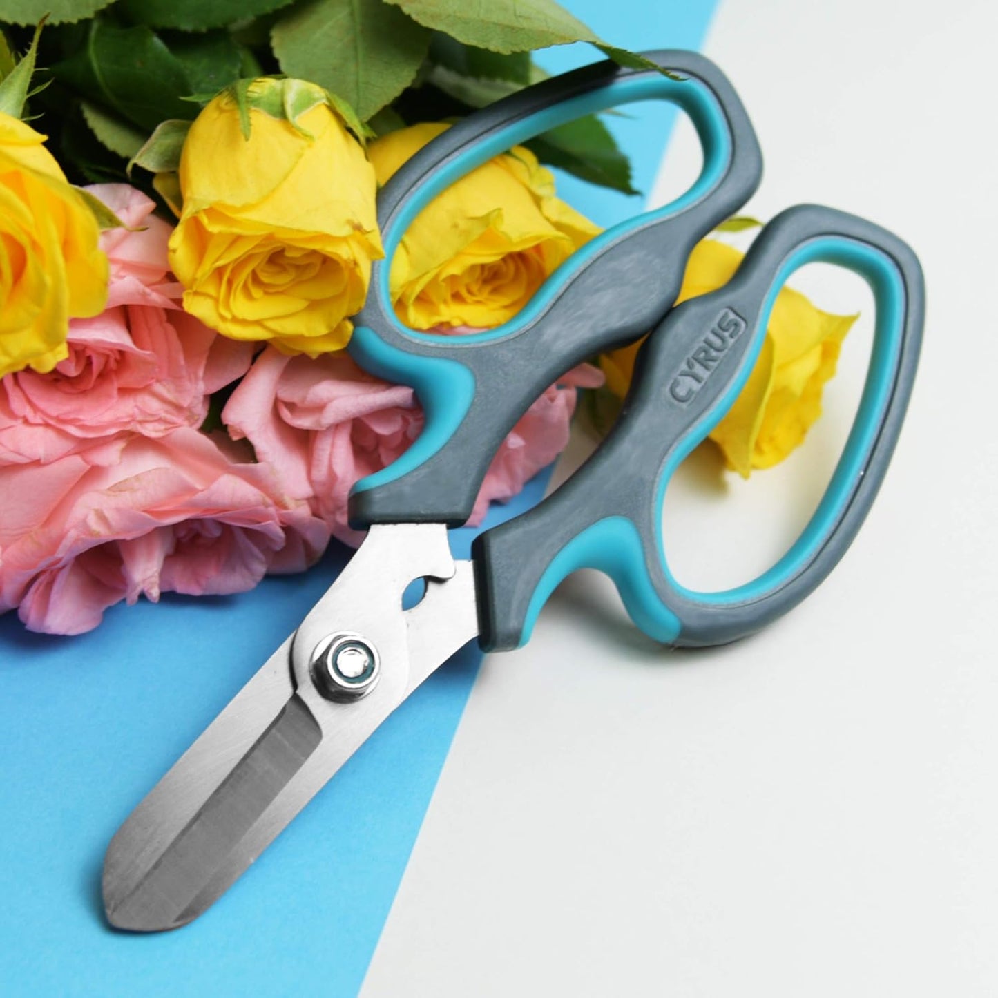 Pink Stainless Steel Floral Shears with Integrated Stab Remover