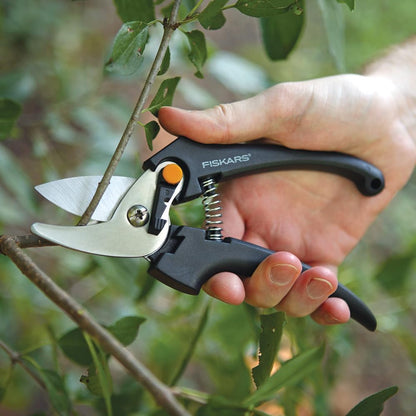 Stainless Steel Bypass Fashion Pruner, Black [379200-1005 FSKSHR]