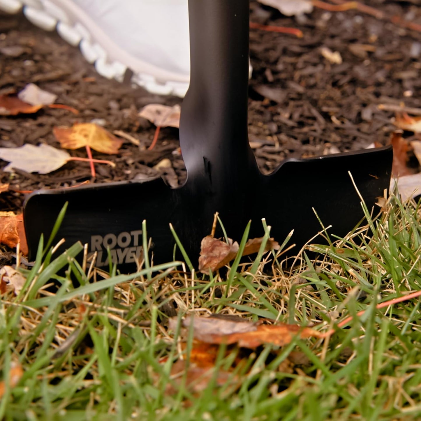 Root Slayer 22611 Serrated Garden Edger, Red