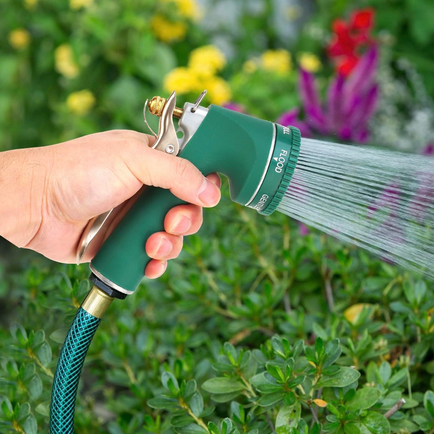 Garden Hose Nozzle, Heavy Duty Metal Spray Nozzle with Tie Rods Made of Brass, High Pressure Hose Nozzle with Non-Slip Grip Handle for Watering Garden, Washing Cars and Showering Pets