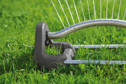 AquaZoom S Rectangular oscillating Sprinkler: Sprinkler for Watering Areas of 9–150 m², Range 3–15 m, Spread 3–10 m, Built-in Metal Filter (18710-20)