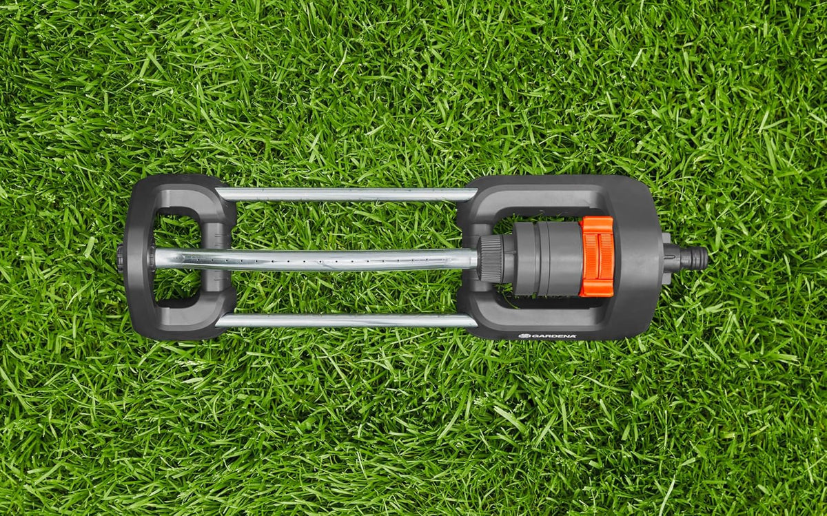 AquaZoom S Rectangular oscillating Sprinkler: Sprinkler for Watering Areas of 9–150 m², Range 3–15 m, Spread 3–10 m, Built-in Metal Filter (18710-20)