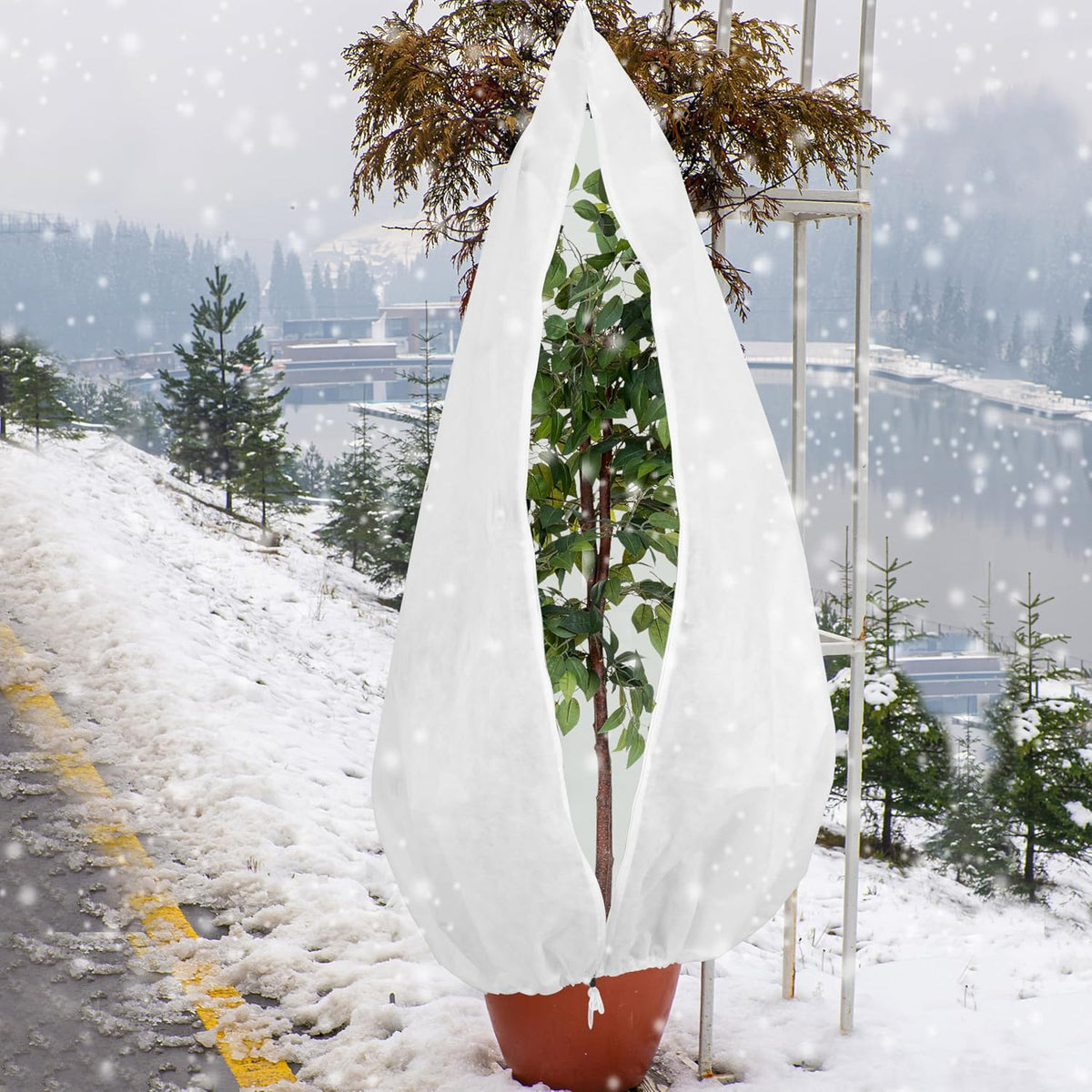 5-Pack Plant Cover Drawstring Tree Cover, Winter Freeze Plant Protection, Tree Jacket Frost Blanket for Outdoor Plants, 31" x 40"