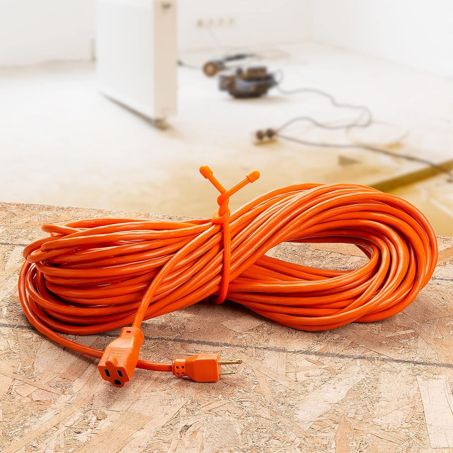 Gear Tie Reusable Rubber Twist Tie 24", 2-Pack, Bright Orange New Packaging