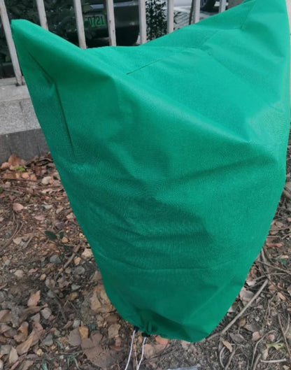 Plant Covers Winter Freeze Protection 1 Pack 78.74'' X 94.49'' Reusable Frost Blanket Tree Wrap Cloth with Drawstring and Zipper for Outdoor Cold Weather - Green