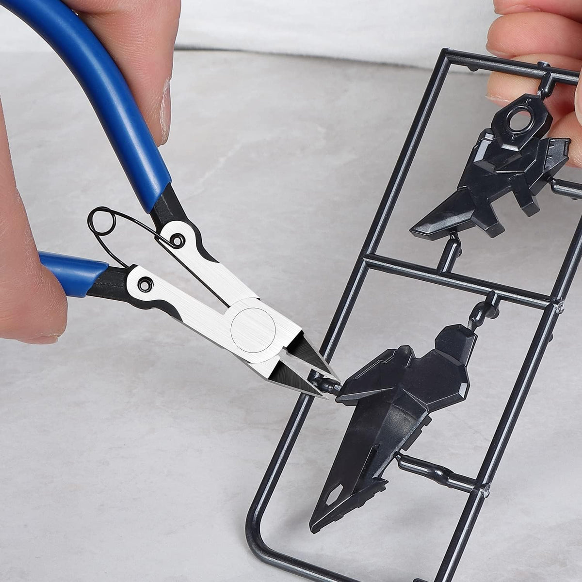 330 Flush Cutters, Precision Wire Cutter, Flush Pliers, Wire Snips, Electrical Cutters, Sprue, Side & Small Wire Nippers, Diagonal Cut Snips, Ideal for Electronics & Precision Cutting Needs