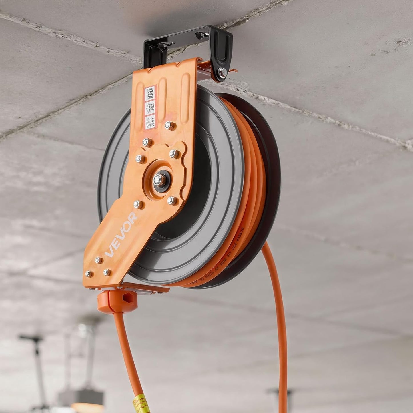 VEVOR Retractable Air Hose Reel, 3/8IN x 100FT Rubber Air Hose Max 300PSI, Air Compressor Hose Reel Auto-Rewind with 5FT Lead in, Ceiling/Wall Mount Heavy Duty Single Arm Steel Reel, 1/4" NPT Fitting
