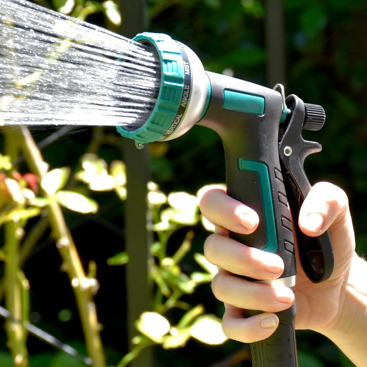Retractable Garden Hose Reel, 120Ft x 1/2" Durable Wall Mounted Water Hose Reel with 180¡ãSwivel Bracket, 9 Pattern Sprayer, 6Ft leader hose, Smooth Automatic Rewind, Any Length Lock.