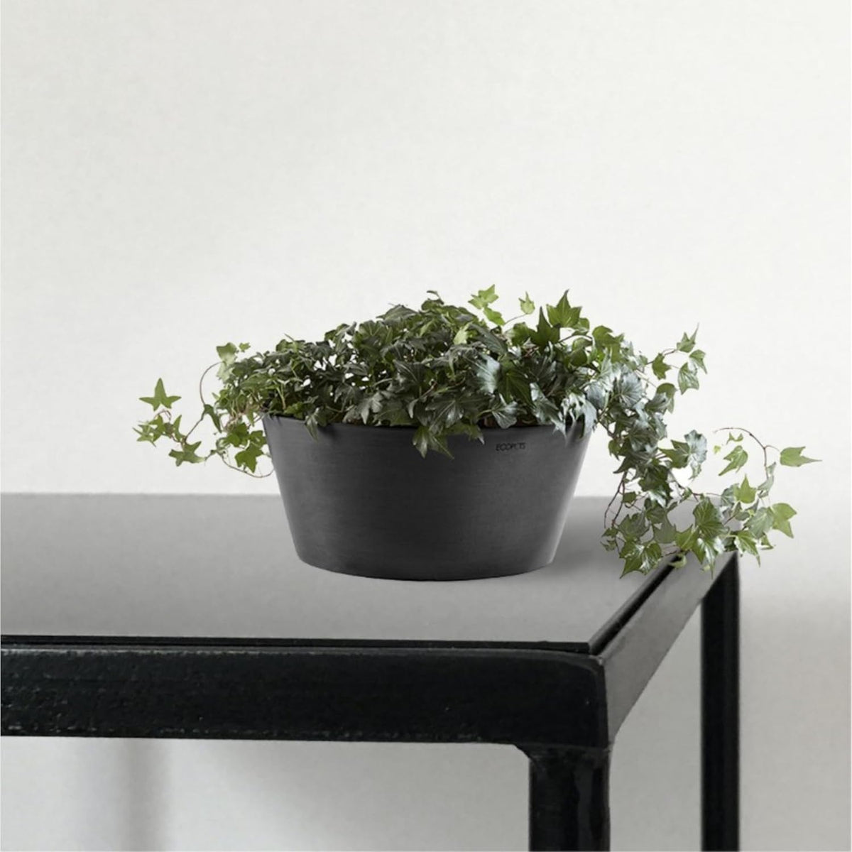 Ecopots Frankfurt Durable Modern Round Indoor/Outdoor Recycled-Based Composite Flower Pot Planter, Terracotta Color, 12"