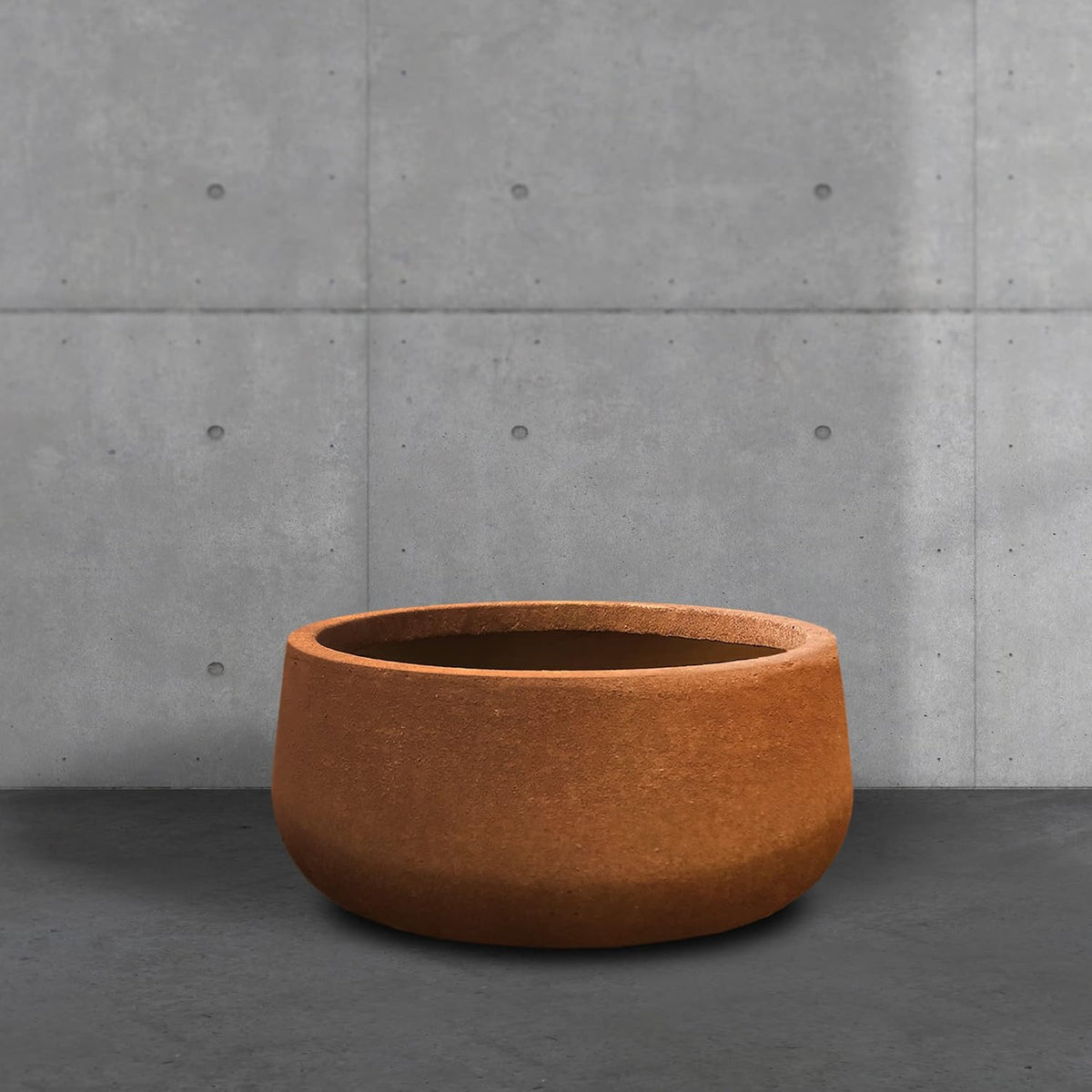 Kante 15.7" Dia Round Concrete Planter, Outdoor Indoor Garden Plant Pots with Drainage Hole and Rubber Plug, Modern Curvaceous Design, Slate Gray