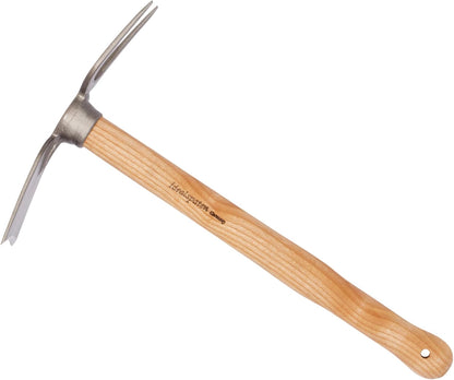 Made in Germany Since 1899 The Hanover Hand Rake (IS320)