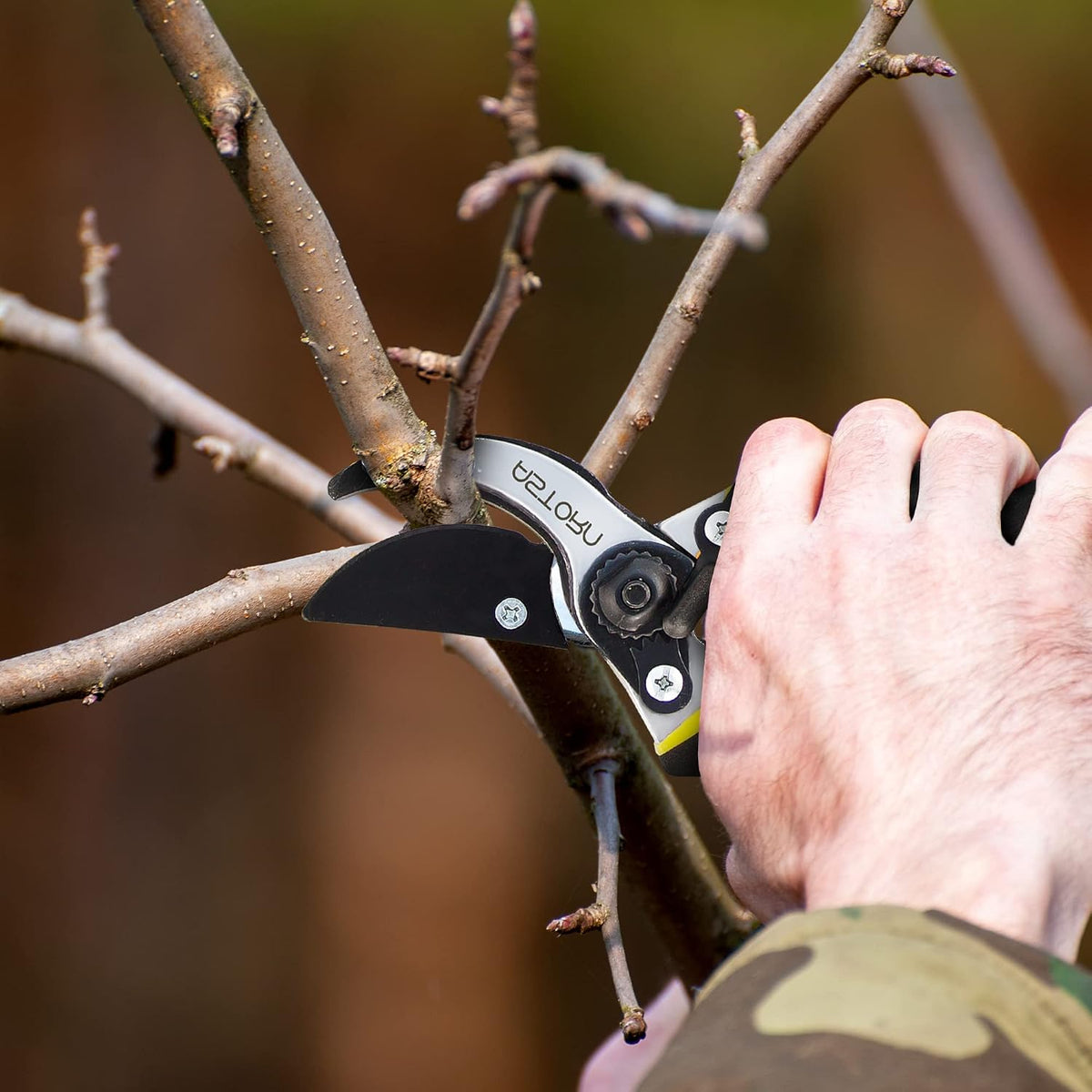 8 Inch Bypass Pruning Shears for Gardening, Heavy Duty Ultra Sharp Garden Shears with Ergonomic Non-Slip Grip, Precision-Crafted Hand Pruners for Roses, Branches, Flowers and Trimming
