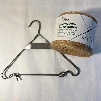 Thorness Cast iron hanging jute string dispenser garden accessory | Garden accessory | Supplied with 375m Natural Jute Twine, 18cm (H) x 20cm (W), 30263