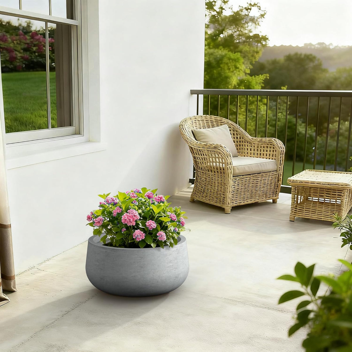 Kante 15.7" Dia Round Concrete Planter, Outdoor Indoor Garden Plant Pots with Drainage Hole and Rubber Plug, Modern Curvaceous Design, Slate Gray