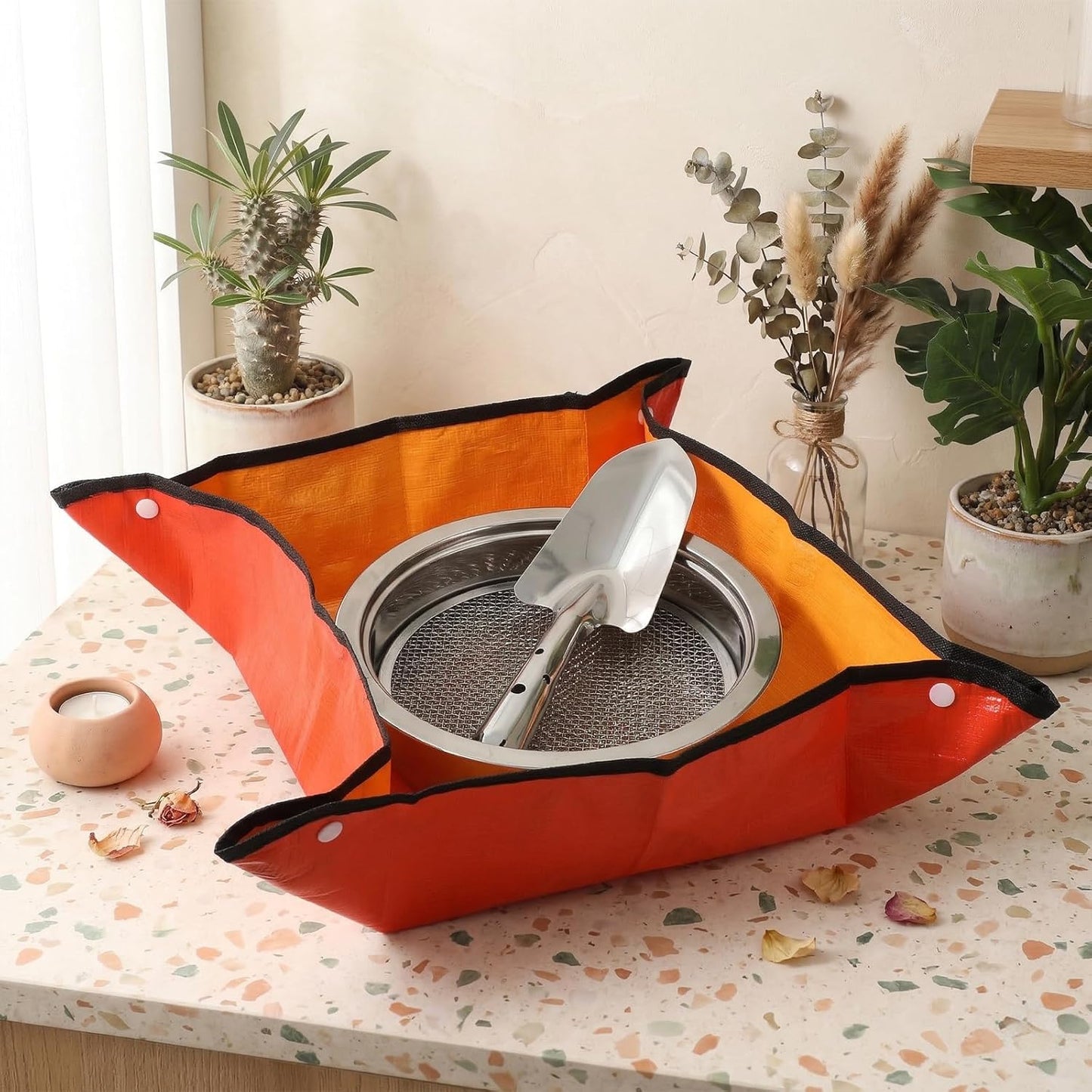 8 PCS Soil Sifter Set for Garden, Stainless Steel Soils Sieve Set, Compost Sifter with 5PCS Replaceable Mesh(1,3,6,9,12mm) Sieve and Bonsai Soil Scoop, 1 mat, 1 Frame, for Compost Bonsai Rocks Sand