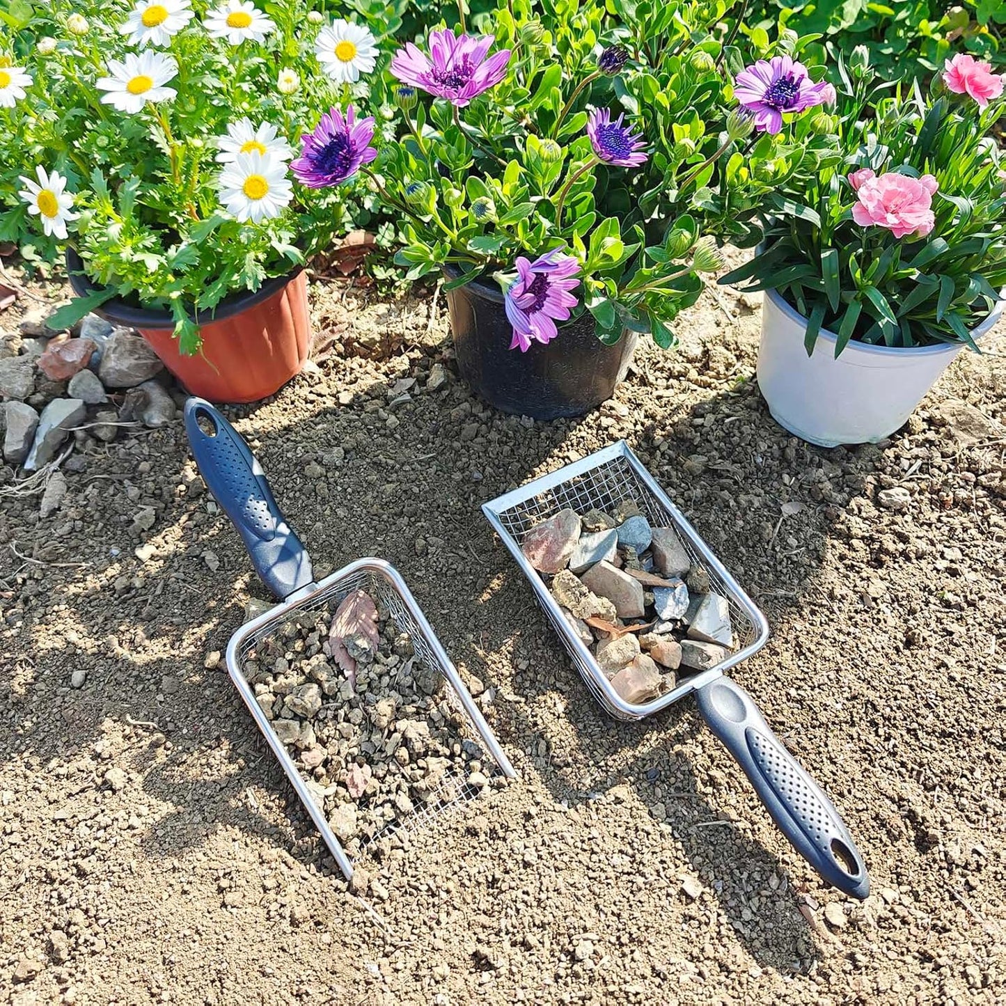 Gardening Soil Sifter Pack of 2 - Garden Sand Soil Compost Sifter with Handle - Two Garden Sifters (3.8mm and 5mm Mesh),Ideal for Sand, Rocks, Dirt, Compost - Perfect for Gardening