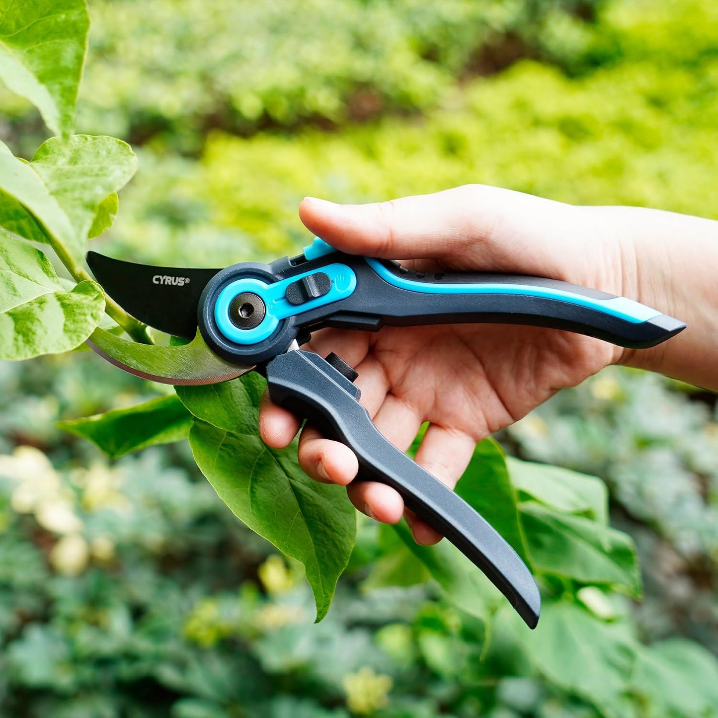 8 Inch Labor Saving Bypass Pruners 2 Adjustable Jaw Openings Garden Shears