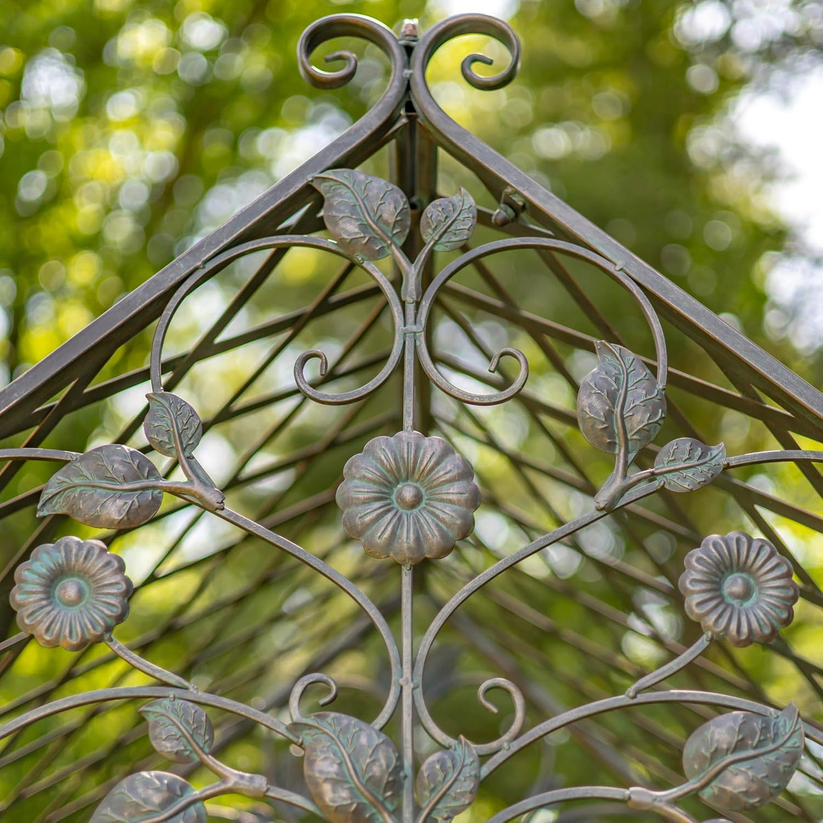9.5ft T Iron Garden Arch with Embellished Trellis London 1820" (Antique White)