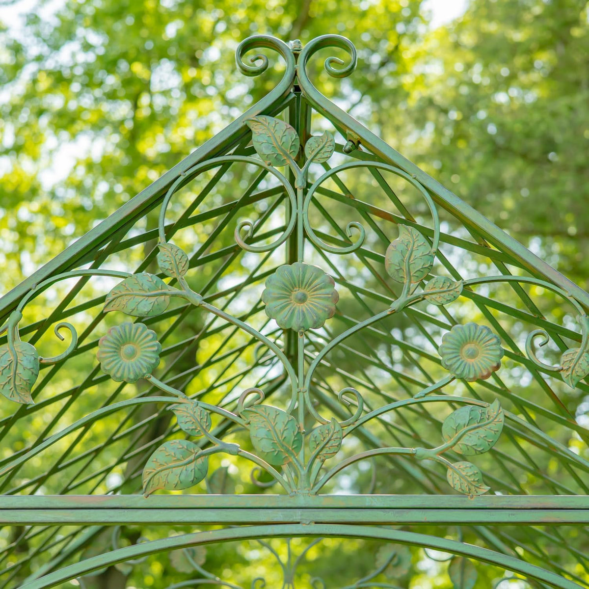 9.5ft T Iron Garden Arch with Embellished Trellis London 1820" (Antique White)