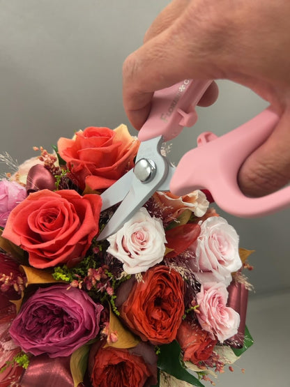 CHIKAMASA MF-9000, Precision Shears for Florists, Carbon Steel with Fluorine Coating and built-in wire cutter. For flower arrangement, fresh flowers, general gardening. Designed with florists. (Black)