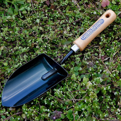 Soil Scoop Garden Tool, Large Loose Soil Scooper Tool for Transplanting and Gardening, Heavy Duty Japanese Steel Balde, Wood Handle, Made in Japan